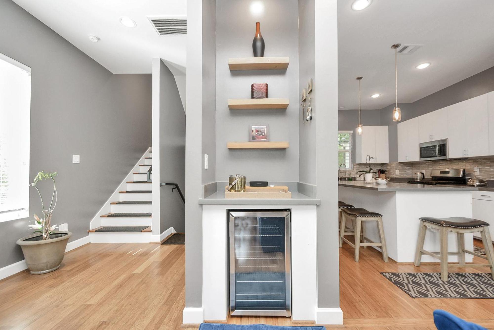 N-E-G Skai Midtown Of Houston Villa Екстериор снимка