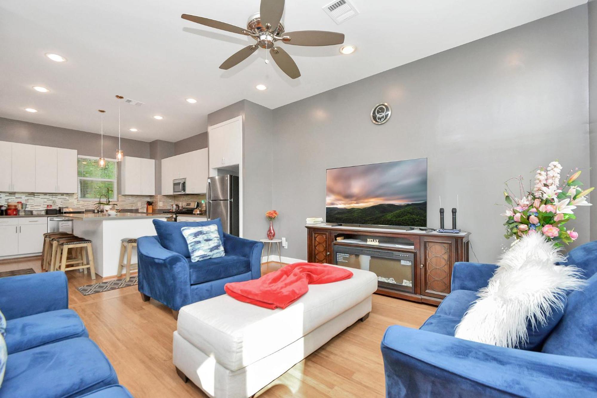 N-E-G Skai Midtown Of Houston Villa Екстериор снимка